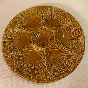 Majolica Oyster Shell Plate